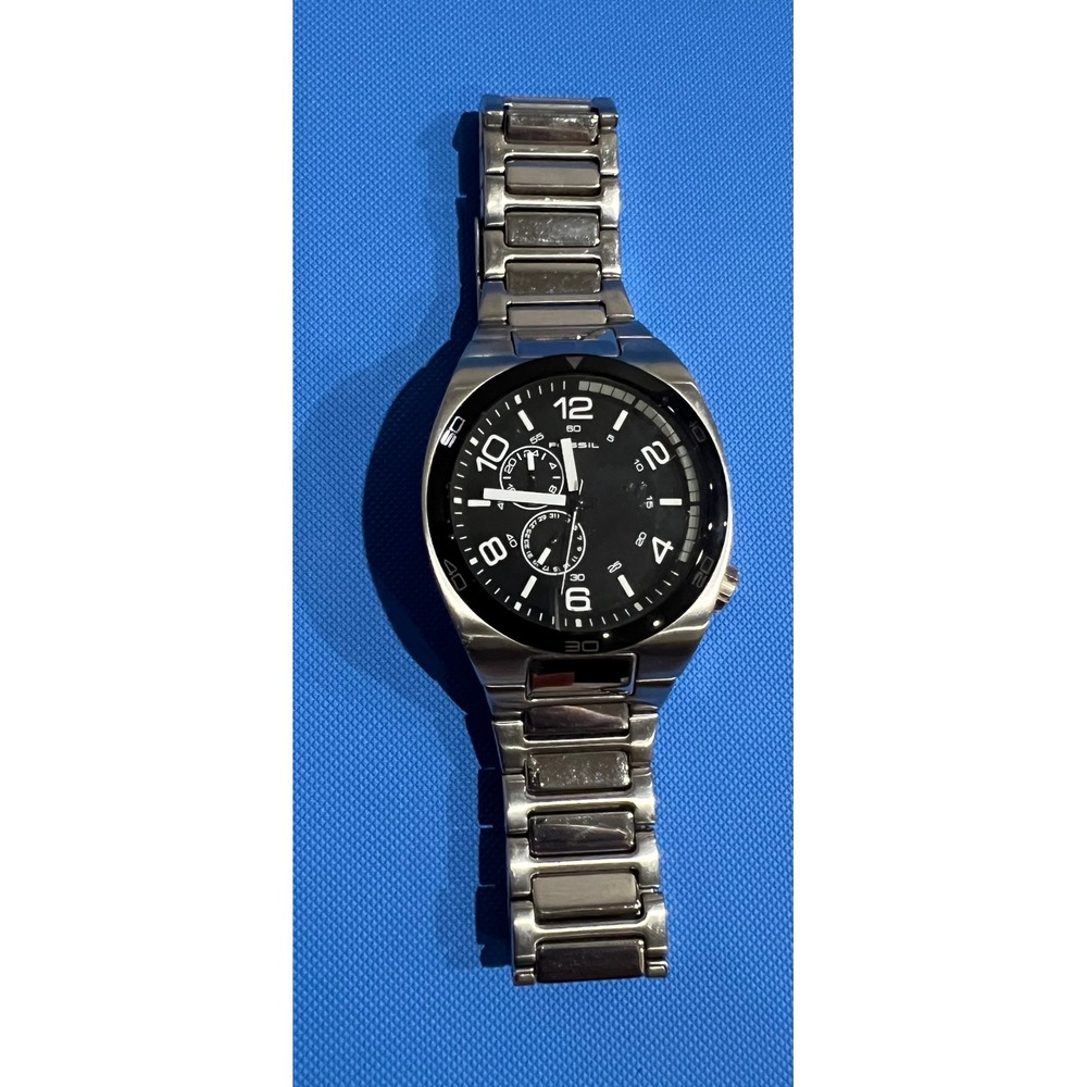 Fossil BQ-9352 Mens Watch Black Dial Stainless Steel Chronograph Style 100M
